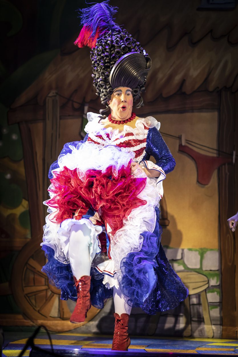 Photography by Helen Maybanks 