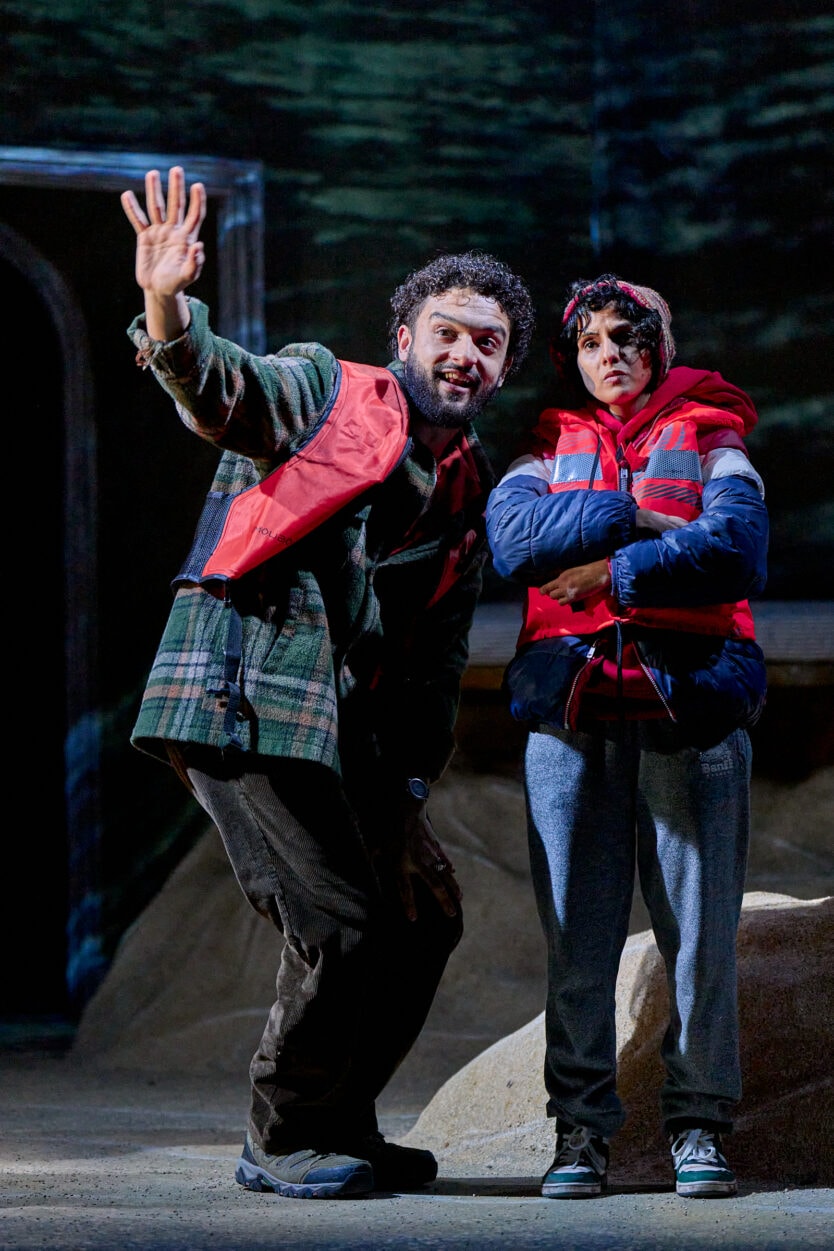 Alfred Clay and Elham Mahyoub in The Beekeeper of Aleppo (Photo: Manuel Harlan)