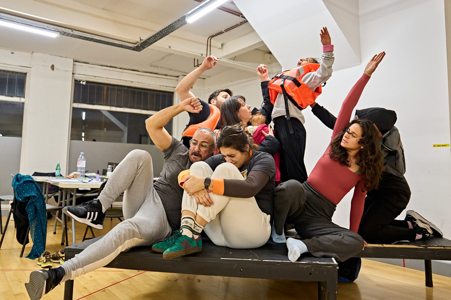 The cast in rehearsal (Photo: Manuel Harlan)