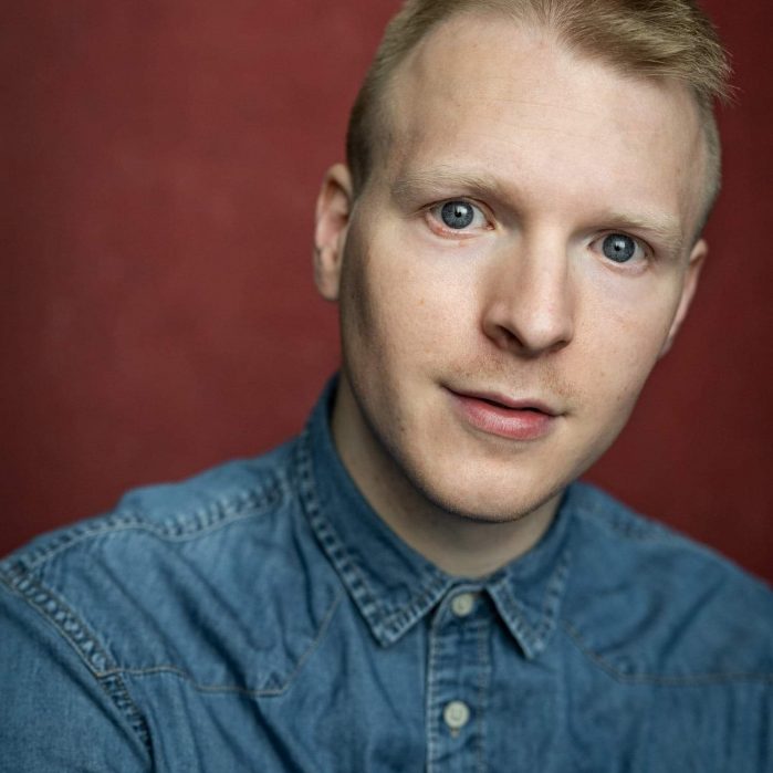 Lee Farrell