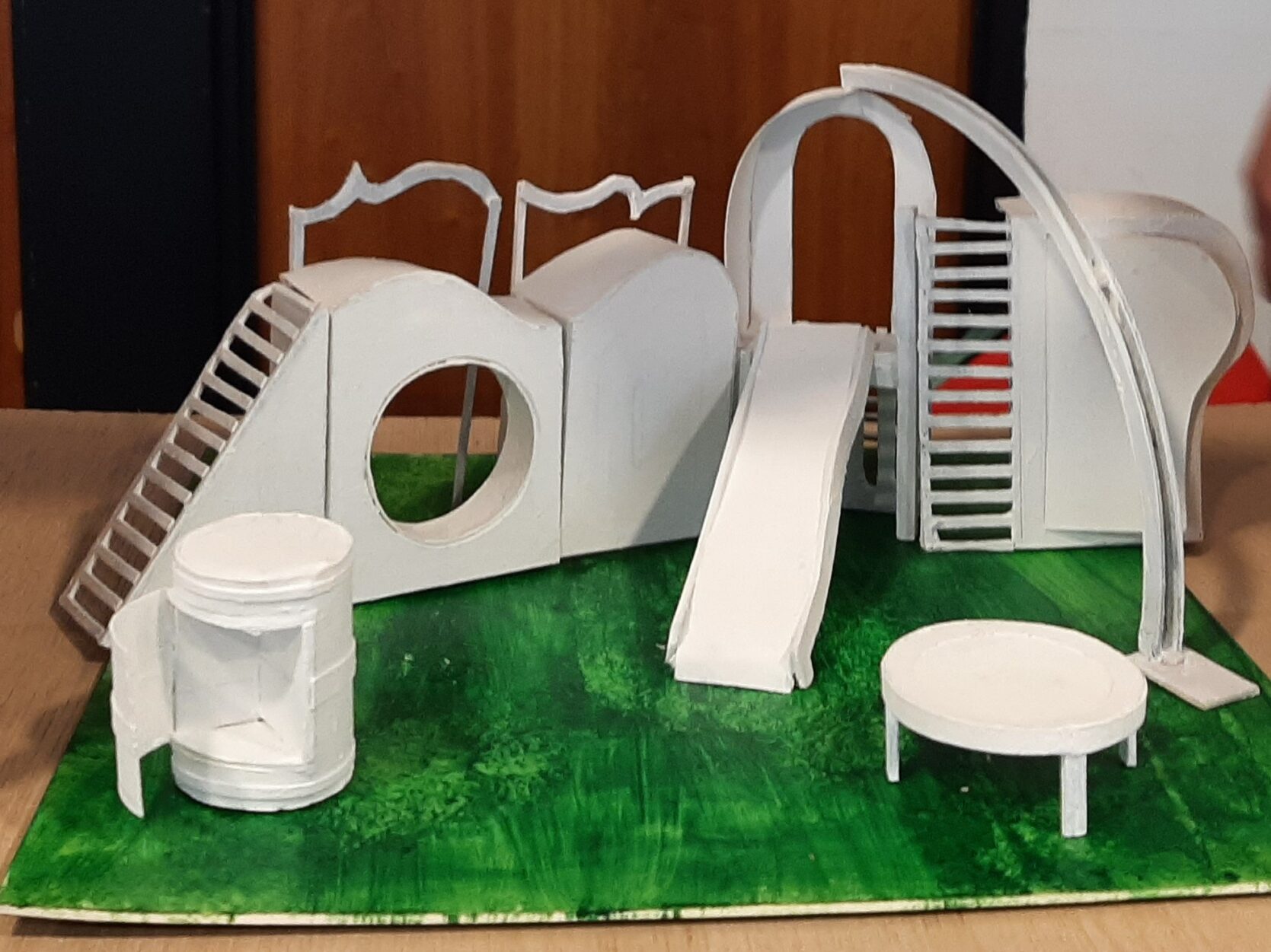 A cardboard model of the set