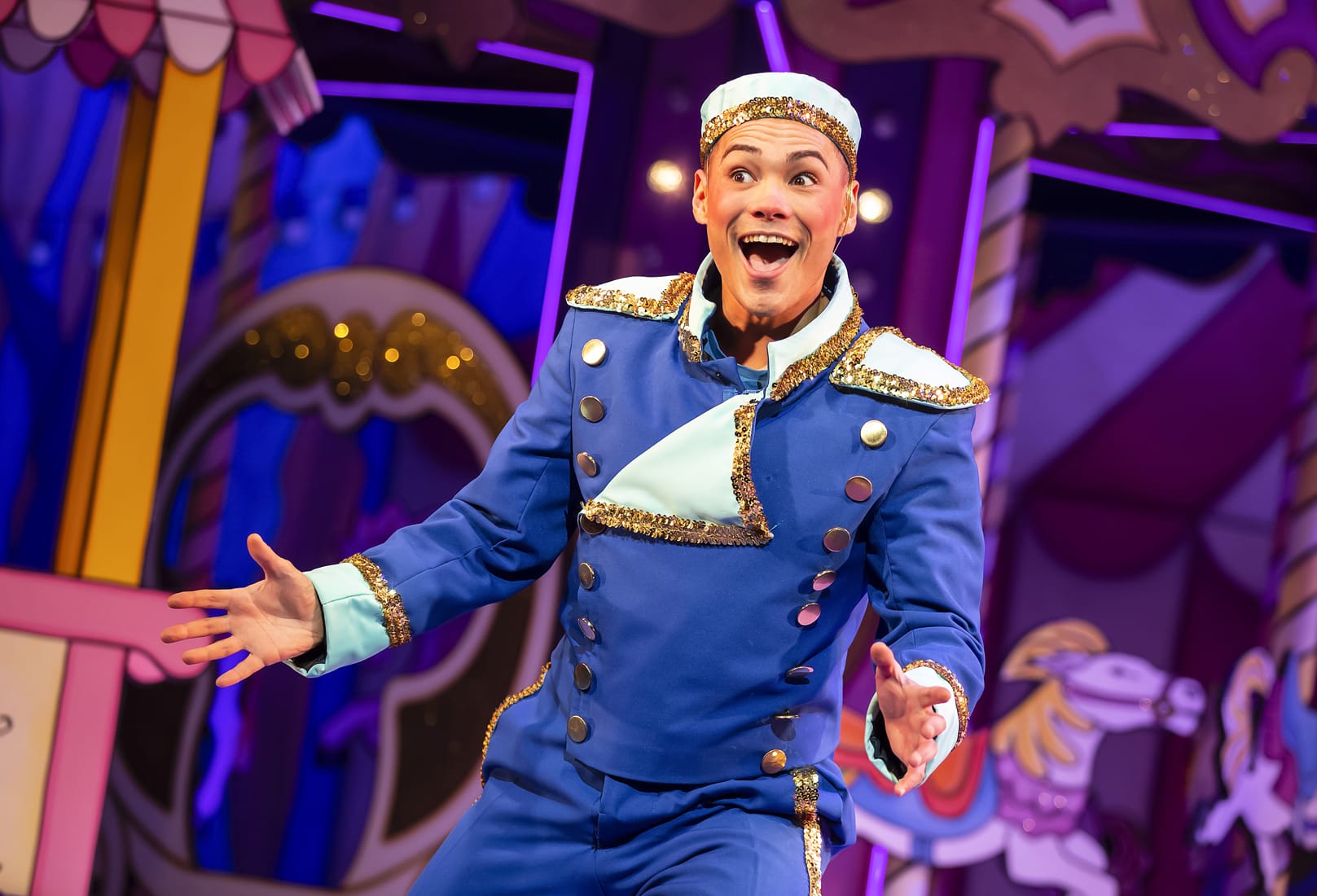 Danny Hendrix as Buttons. Photo by Pamela Raith.