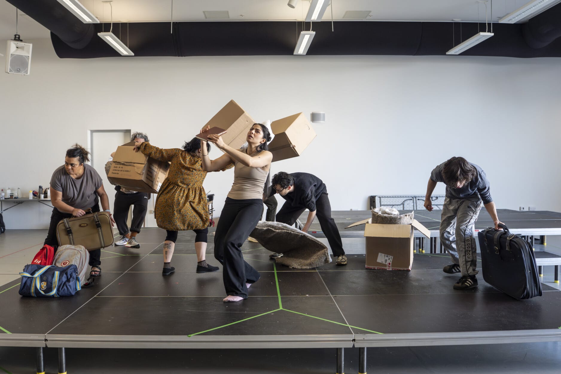 A Thousand Splendid Suns cast in rehearsal. (Photo Ellie Kurtz)
