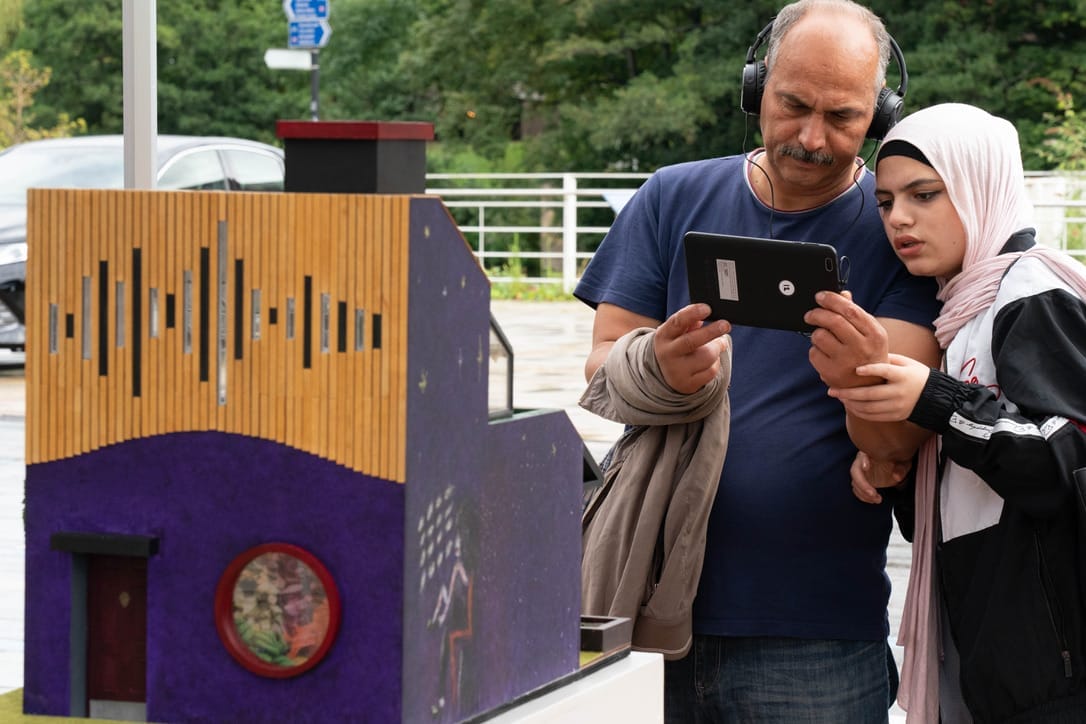 Meet Your Neighbour Installation