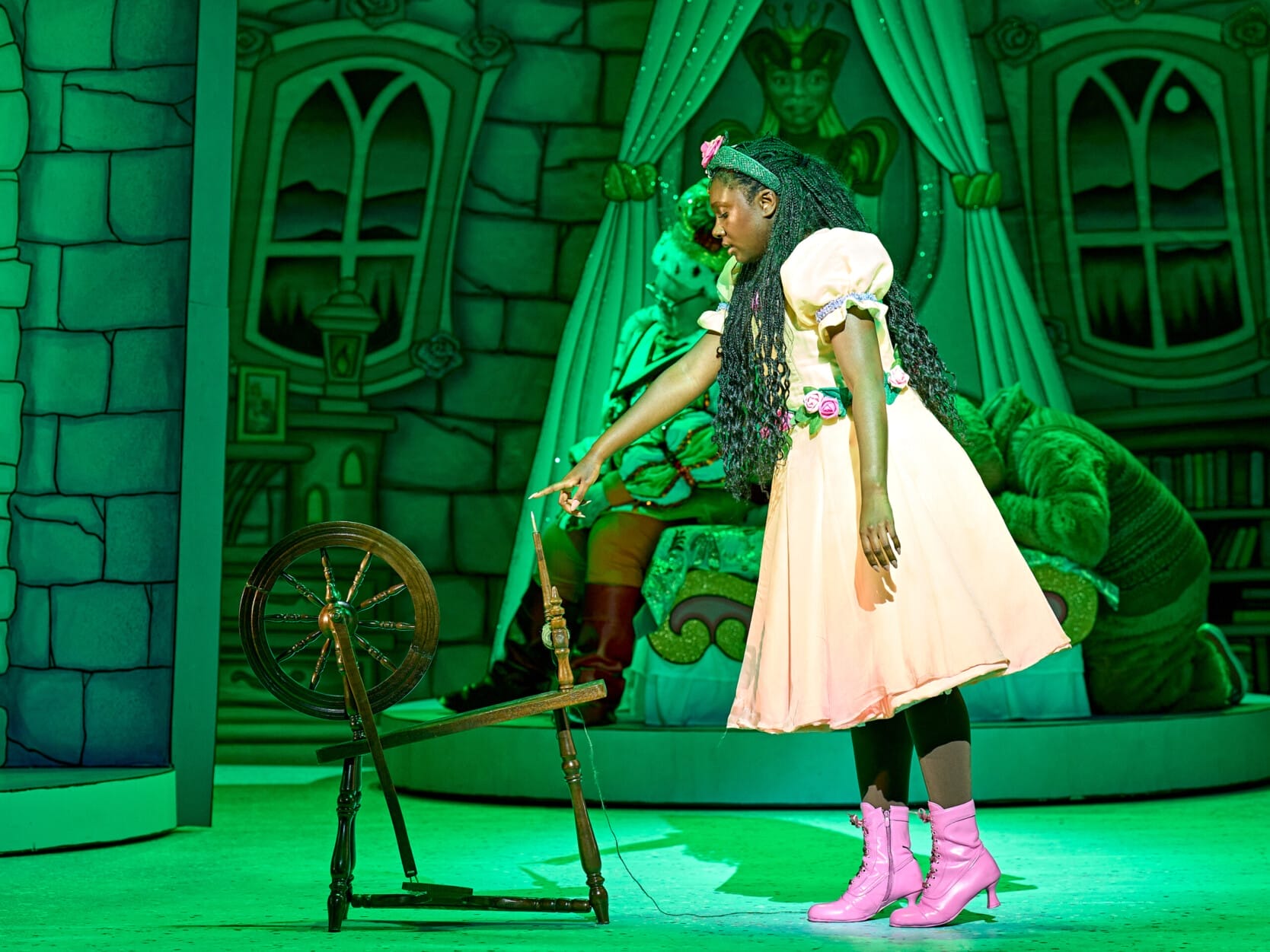 Yazmin King in Sleeping Beauty. Photo by Manuel Harlan.